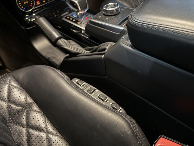 Gクラス G63 デジーノエクスクルーシブインテリアPKG 左H エアロパーツ フロントリップ/アンダーガード/リアスポイラー パナメリカーナグリル 純正21AW ブラックウィンカー 可変マフラー ハーマンカードン(39枚目)