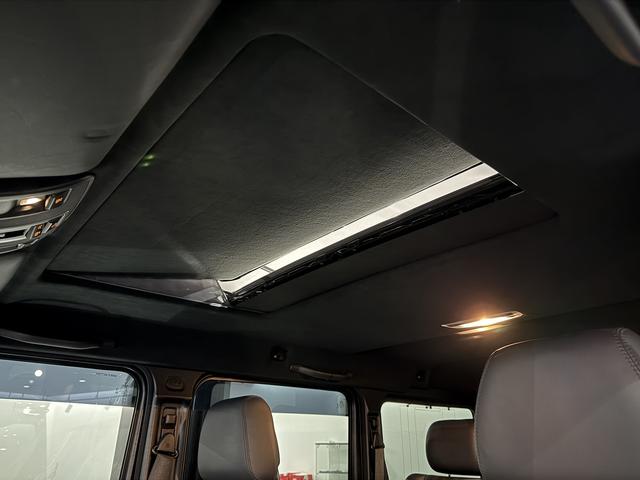 Gクラス G63 デジーノエクスクルーシブインテリアPKG 左H エアロパーツ フロントリップ/アンダーガード/リアスポイラー パナメリカーナグリル 純正21AW ブラックウィンカー 可変マフラー ハーマンカードン(45枚目)