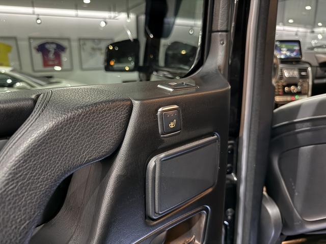 Gクラス G63 デジーノエクスクルーシブインテリアPKG 左H エアロパーツ フロントリップ/アンダーガード/リアスポイラー パナメリカーナグリル 純正21AW ブラックウィンカー 可変マフラー ハーマンカードン(46枚目)