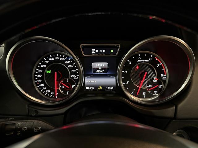 Gクラス G63 デジーノエクスクルーシブインテリアPKG 左H エアロパーツ フロントリップ/アンダーガード/リアスポイラー パナメリカーナグリル 純正21AW ブラックウィンカー 可変マフラー ハーマンカードン(47枚目)