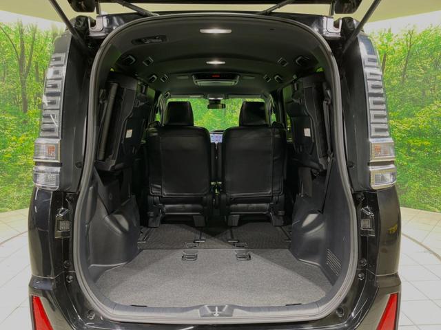 ZS 煌 BIGX11型ナビ フリップダウン 禁煙車 セーフティセンス 両側電動ドア 7人乗り バックカメラ クルコン LEDヘッド&フォグ 純正16AW オーエアコン スマートキー ETC(12枚目)