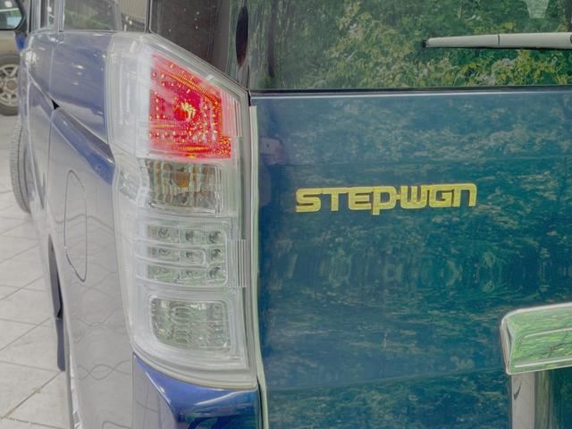 Z HDDナビエディション 純正HDDナビ 両側電動スライドドア 禁煙車 フリップダウンモニター HIDヘッド オートライト 8人乗り バックカメラ オートエアコン 純正16インチアルミ ドラレコ スマートキー ETC(30枚目)