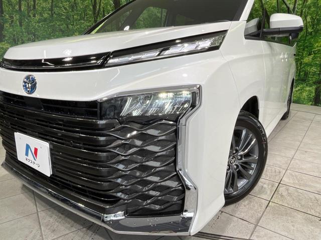 ヴォクシー ハイブリッドＳ－Ｇ　両側電動ドア　バックカメラ　衝突軽減装置　レーダークルーズ　禁煙車　コーナーセンサー　スマートキー　ＬＥＤヘッド　ＥＴＣ２．０　オートハイビーム　車線逸脱警報　オートライト　オートエアコン（12枚目）