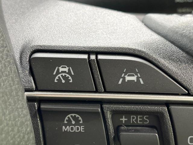 ヴォクシー ハイブリッドＳ－Ｇ　両側電動ドア　バックカメラ　衝突軽減装置　レーダークルーズ　禁煙車　コーナーセンサー　スマートキー　ＬＥＤヘッド　ＥＴＣ２．０　オートハイビーム　車線逸脱警報　オートライト　オートエアコン（42枚目）