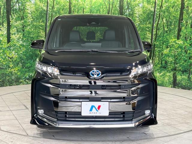 ノア ハイブリッドＳ－Ｚ　禁煙車　純正１０．５型ナビ　両側電動スライドドア　衝突軽減装置　レーダークルーズ　電動リアゲート　バックカメラ　ＥＴＣ　フルセグ　シートヒーター　レーンキープ　オートハイビーム　ＬＥＤヘッドランプ（15枚目）