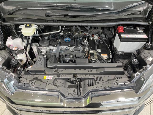 ノア ハイブリッドＳ－Ｚ　禁煙車　純正１０．５型ナビ　両側電動スライドドア　衝突軽減装置　レーダークルーズ　電動リアゲート　バックカメラ　ＥＴＣ　フルセグ　シートヒーター　レーンキープ　オートハイビーム　ＬＥＤヘッドランプ（19枚目）