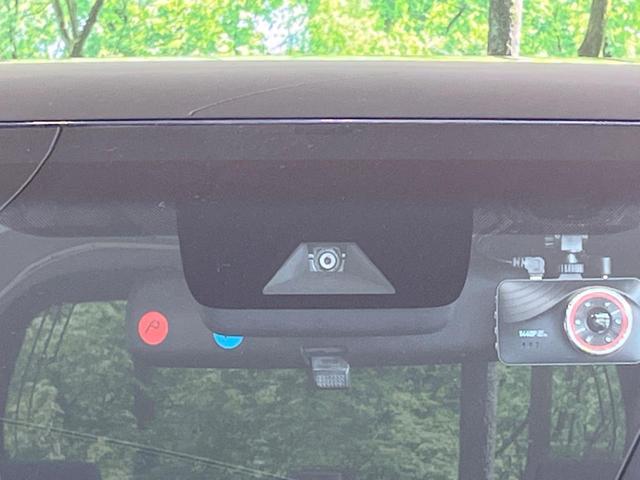 ランドクルーザープラド ＴＸ　４ＷＤ　禁煙車　純正ナビ　衝突軽減装置　レーダークルーズ　バックカメラ　ＥＴＣ　ドラレコ　Ｂｌｕｅｔｏｏｔｈ　ＬＥＤヘッドランプ　オートハイビーム　レーンキープ　クリアランスソナー　スマートキー（5枚目）