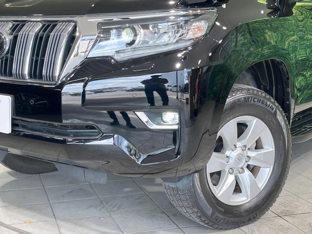 ランドクルーザープラド ＴＸ　４ＷＤ　禁煙車　純正ナビ　衝突軽減装置　レーダークルーズ　バックカメラ　ＥＴＣ　ドラレコ　Ｂｌｕｅｔｏｏｔｈ　ＬＥＤヘッドランプ　オートハイビーム　レーンキープ　クリアランスソナー　スマートキー（12枚目）
