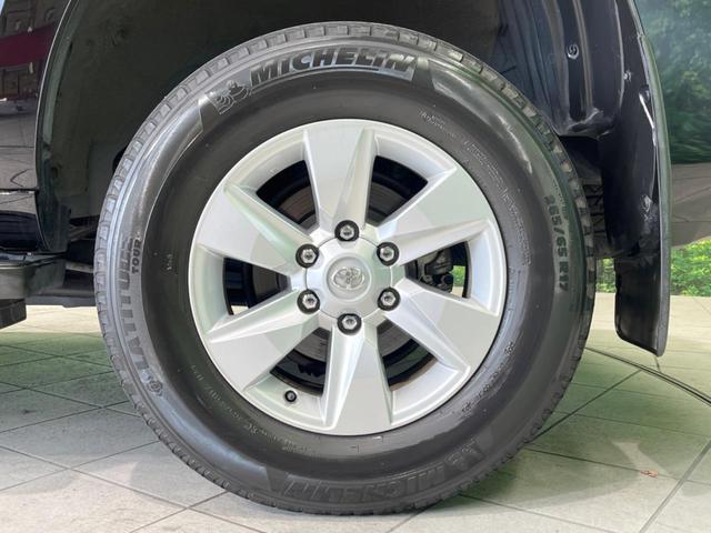 ランドクルーザープラド ＴＸ　４ＷＤ　禁煙車　純正ナビ　衝突軽減装置　レーダークルーズ　バックカメラ　ＥＴＣ　ドラレコ　Ｂｌｕｅｔｏｏｔｈ　ＬＥＤヘッドランプ　オートハイビーム　レーンキープ　クリアランスソナー　スマートキー（28枚目）