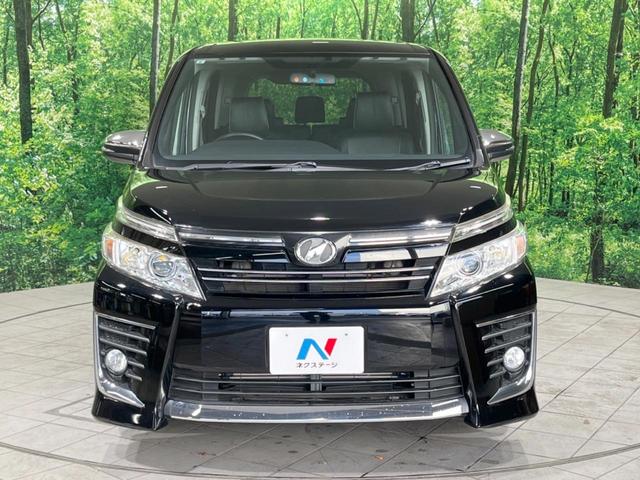 ヴォクシー ＺＳ　煌　禁煙車　純正９型ナビ　後席モニター　両側電動スライドドア　バックカメラ　Ｂｌｕｅｔｏｏｔｈ　ＥＴＣ　フルセグＴＶ　ＬＥＤヘッドランプ　スマートキー　オートライト　アイドリングストップ　ＤＶＤ再生（15枚目）