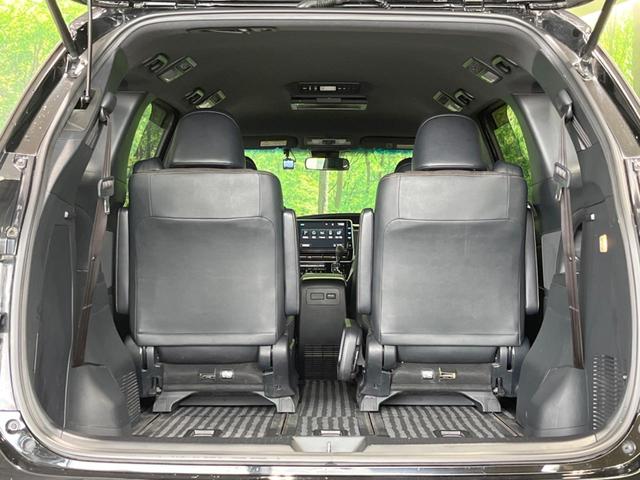 エスティマハイブリッド アエラス　プレミアム　禁煙車　４ＷＤ　フルエアロ　両側電動ドア　純正１０型ナビ　後席モニター　衝突軽減装置　バックカメラ　電動リアゲート　パワーシート　クルコン　リアオートエアコン　ハーフレザーシート　ＬＥＤヘッド（57枚目）