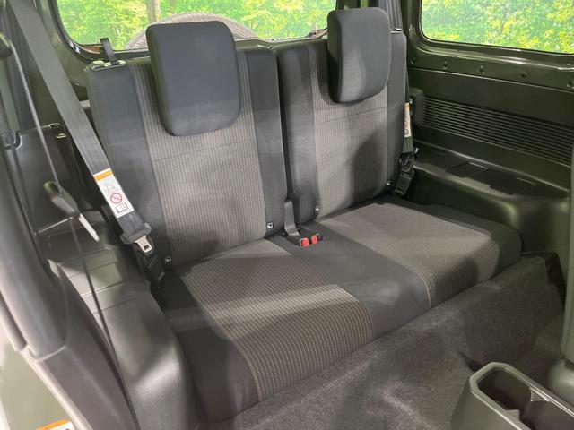 ジムニー ＸＣ　４ＷＤ　ディスプレイオーディオ　衝突軽減装置　バックカメラ　ＬＥＤヘッド　シートヒーター　クルコン　車線逸脱警報　純正１６インチアルミ　ＥＴＣ　ドラレコ　Ｂｌｕｅｔｏｏｔｈ　スマートキー（9枚目）
