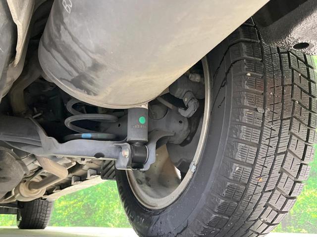ヴェゼル ハイブリッドＺ　禁煙車　ＡＬＰＩＮＥナビ　衝突軽減装置　バックカメラ　ＥＴＣ　フルセグＴＶ　前席シートヒーター　ＬＥＤヘッドランプ　オートライト　スマートキー　クルーズコントロール　純正１７インチアルミ　横滑り防止（23枚目）