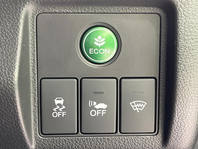 ヴェゼル ハイブリッドＺ　禁煙車　ＡＬＰＩＮＥナビ　衝突軽減装置　バックカメラ　ＥＴＣ　フルセグＴＶ　前席シートヒーター　ＬＥＤヘッドランプ　オートライト　スマートキー　クルーズコントロール　純正１７インチアルミ　横滑り防止（36枚目）