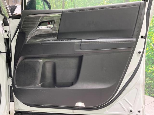 オデッセイハイブリッド ハイブリッドアブソルート・ホンダセンシング 禁煙車 純正9型ナビ フリップダウンモニター 両側電動ドア 衝突軽減装置 レーダークルーズ リアオートエアコン シートヒーター パワーシート 車線逸脱警報 ドラレコ スマートキー ETC(28枚目)