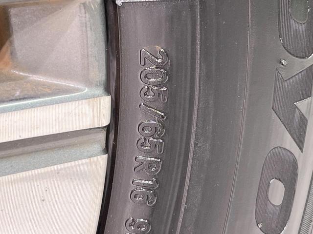 セレナ ハイウェイスターＶ　純正１２．３型ナビ　全周囲カメラ　フリップダウンモニター　プロパイロット　衝突軽減装置　両側電動ドア　リアオートエアコン　シートヒーター　デジタルインナーミラー　ステアリングヒーター　スマートキー（25枚目）