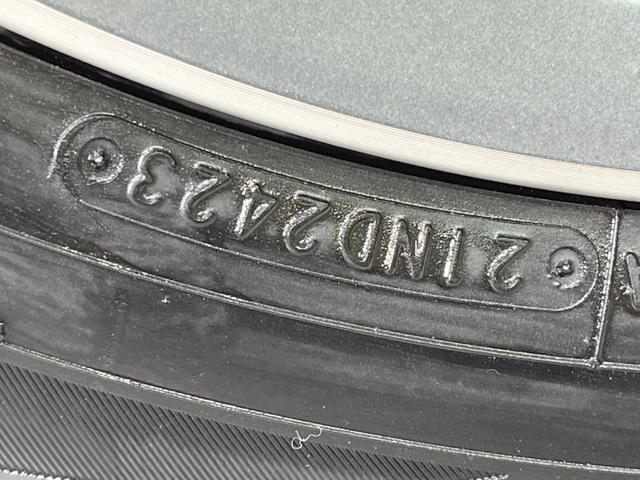 セレナ ハイウェイスターＶ　純正１２．３型ナビ　全周囲カメラ　フリップダウンモニター　プロパイロット　衝突軽減装置　両側電動ドア　リアオートエアコン　シートヒーター　デジタルインナーミラー　ステアリングヒーター　スマートキー（26枚目）