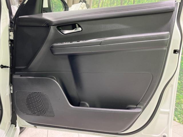 セレナ ハイウェイスターＶ　純正１２．３型ナビ　全周囲カメラ　フリップダウンモニター　プロパイロット　衝突軽減装置　両側電動ドア　リアオートエアコン　シートヒーター　デジタルインナーミラー　ステアリングヒーター　スマートキー（27枚目）