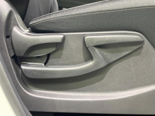 セレナ ハイウェイスターＶ　純正１２．３型ナビ　全周囲カメラ　フリップダウンモニター　プロパイロット　衝突軽減装置　両側電動ドア　リアオートエアコン　シートヒーター　デジタルインナーミラー　ステアリングヒーター　スマートキー（29枚目）