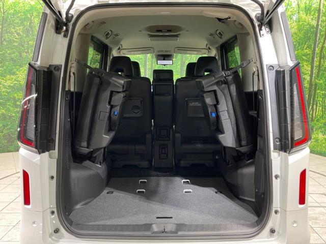 セレナ ハイウェイスターＶ　純正１２．３型ナビ　全周囲カメラ　フリップダウンモニター　プロパイロット　衝突軽減装置　両側電動ドア　リアオートエアコン　シートヒーター　デジタルインナーミラー　ステアリングヒーター　スマートキー（65枚目）