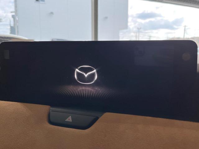 ＣＸ－６０ ＸＤ－ハイブリッド　プレミアムスポーツ　４ＷＤ　ターボ　サンルーフ　１２．３型マツダコネクト　全周囲カメラ　ＢＯＳＥサウンド　衝突軽減装置　レーダークルーズ　電動リアゲート　茶革シート　パワーシート　全席シートヒーター　ステアリングヒーター（4枚目）