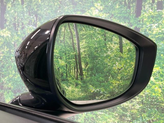 ＣＸ－６０ ＸＤ－ハイブリッド　プレミアムスポーツ　４ＷＤ　ターボ　サンルーフ　１２．３型マツダコネクト　全周囲カメラ　ＢＯＳＥサウンド　衝突軽減装置　レーダークルーズ　電動リアゲート　茶革シート　パワーシート　全席シートヒーター　ステアリングヒーター（29枚目）