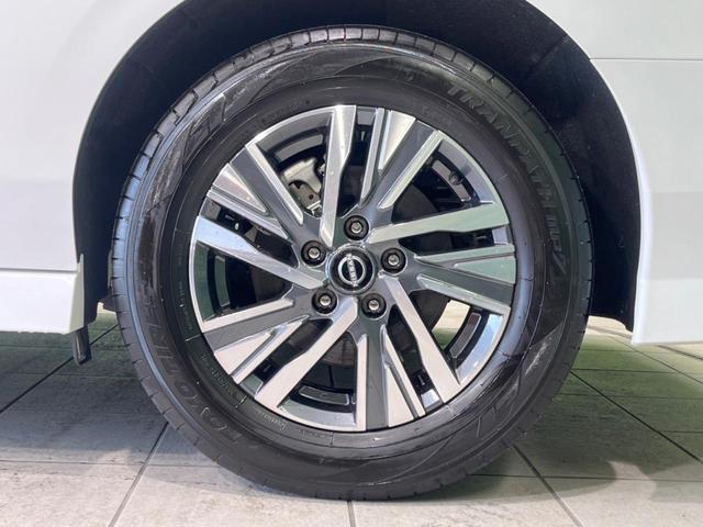 セレナ e-パワー ハイウェイスターV 禁煙車 純正12.3型ナビ 両側電動スライドドア 衝突軽減装置 プロパイロット 全周囲カメラ ブラインドスポットモニター ETC2.0 ドラレコ LEDヘッドランプ&フォグ 置くだけ充電 スマートキー(30枚目)