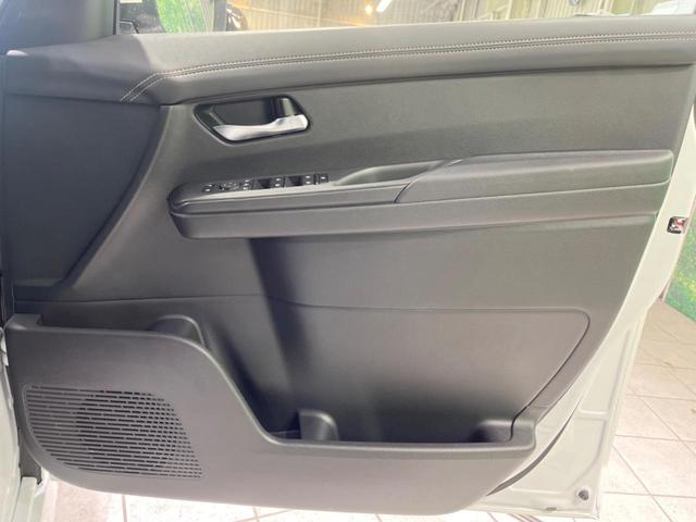 セレナ e-パワー ハイウェイスターV 禁煙車 純正12.3型ナビ 両側電動スライドドア 衝突軽減装置 プロパイロット 全周囲カメラ ブラインドスポットモニター ETC2.0 ドラレコ LEDヘッドランプ&フォグ 置くだけ充電 スマートキー(47枚目)