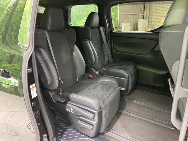 アルファード ２．５Ｓ　タイプゴールド　禁煙車　衝突被害軽減装置　モデリスタフルエアロ　純正ナビ　後席モニター　レーダークルーズコントロール　三眼ＬＥＤヘッドライト　両側電動スライドドア　パワーバックドア　アクセサリーコンセント　ＥＴＣ（9枚目）
