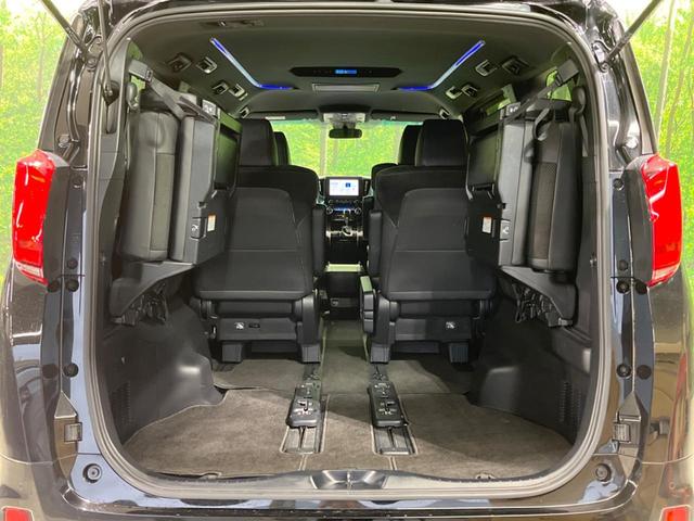 アルファード ２．５Ｓ　タイプゴールド　禁煙車　衝突被害軽減装置　モデリスタフルエアロ　純正ナビ　後席モニター　レーダークルーズコントロール　三眼ＬＥＤヘッドライト　両側電動スライドドア　パワーバックドア　アクセサリーコンセント　ＥＴＣ（11枚目）