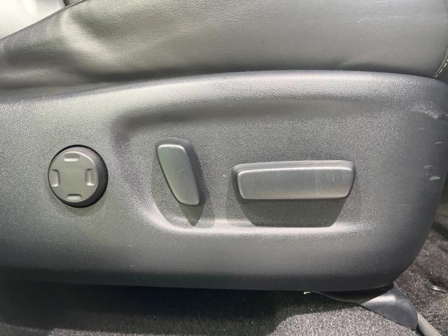 ハリアーハイブリッド プログレス　メタル　アンド　レザーパッケージ　４ＷＤ　純正９型ナビ　全周囲カメラ　ＪＢＬサウンド　衝突軽減装置　レーダークルーズ　電動リアゲート　レザーシート　デュアルエアコン　前席シートエアコン　オートハイビーム　ＥＴＣ２．０　ドラレコ　禁煙車（9枚目）