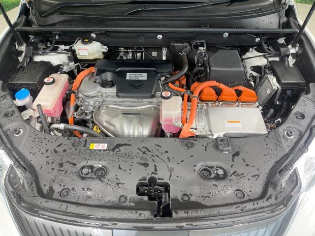 ハリアーハイブリッド プログレス　メタル　アンド　レザーパッケージ　４ＷＤ　純正９型ナビ　全周囲カメラ　ＪＢＬサウンド　衝突軽減装置　レーダークルーズ　電動リアゲート　レザーシート　デュアルエアコン　前席シートエアコン　オートハイビーム　ＥＴＣ２．０　ドラレコ　禁煙車（19枚目）