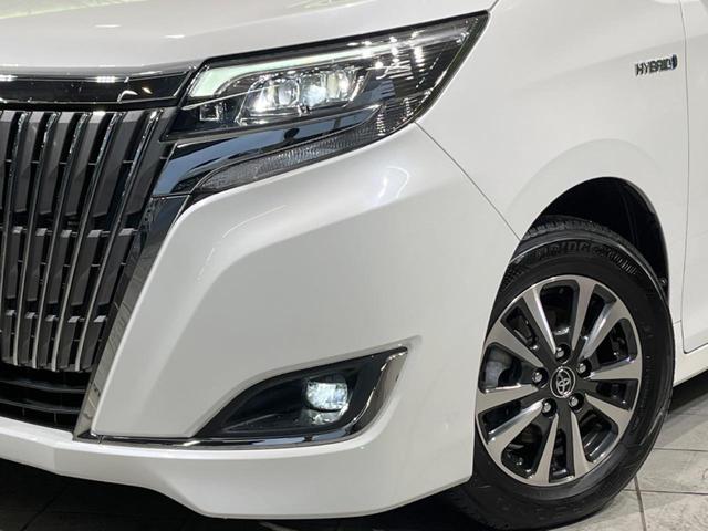エスクァイア ハイブリッドGi プレミアムパッケージ 禁煙車 純正10型ナビ フリップダウンモニター 両側電動ドア 衝突軽減装置 シートヒーター クルコン リアオートエアコン 車線逸脱警報 バックカメラ スマートキー ETC2.0(13枚目)