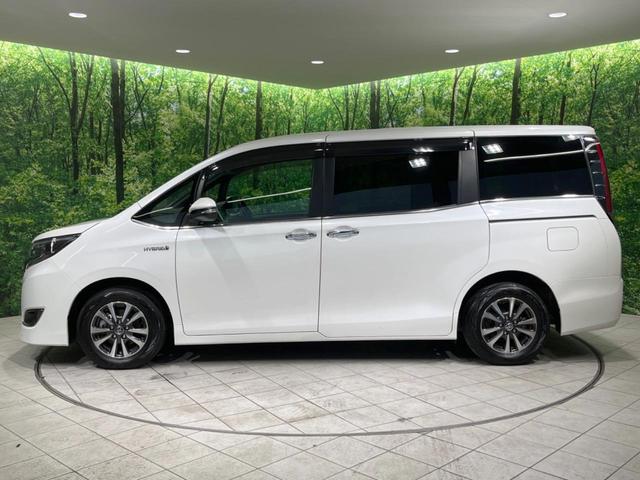 エスクァイア ハイブリッドGi プレミアムパッケージ 禁煙車 純正10型ナビ フリップダウンモニター 両側電動ドア 衝突軽減装置 シートヒーター クルコン リアオートエアコン 車線逸脱警報 バックカメラ スマートキー ETC2.0(46枚目)