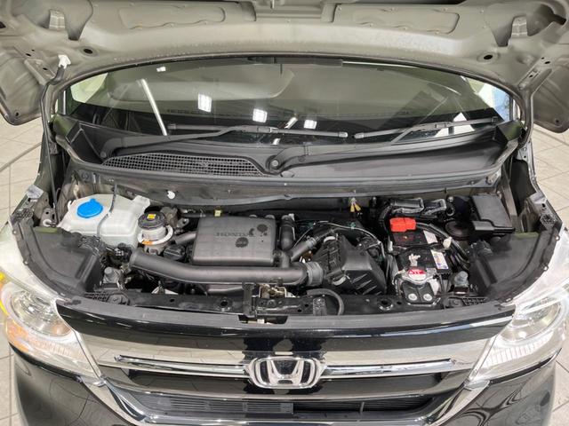 N-BOX L 禁煙車 純正ナビ 衝突軽減装置 レーダークルーズ コーナーセンサー 電動スライドドア シートヒーター オートライト&LEDヘッド バックカメラ スマートキー 電動格納ミラー(19枚目)