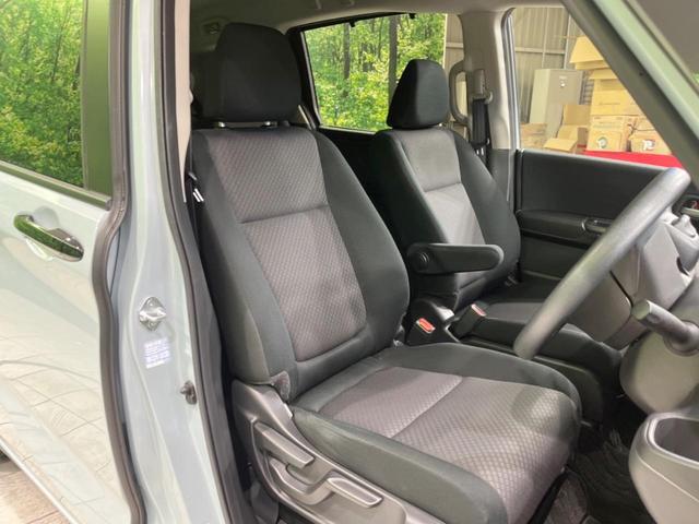 フリードハイブリッド ハイブリッド・Gブラックスタイル 禁煙車 両側電動ドア 純正ナビ バックカメラ 衝突軽減装置 レーダークルーズ コーナーセンサー スマートキー LEDヘッド ETC オートハイビーム 車線逸脱警報 ドラレコ(9枚目)