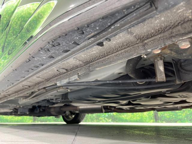 オデッセイ アブソルート・20thアニバーサリーパッケージ 禁煙車 純正8型ナビ 両側電動ドア 後席モニター 衝突被害軽減 レーダークルーズ バックカメラ ドラレコ LEDヘッド ハーフレザーシート パワーシート Bluetooth接続 スマートキー ETC(26枚目)