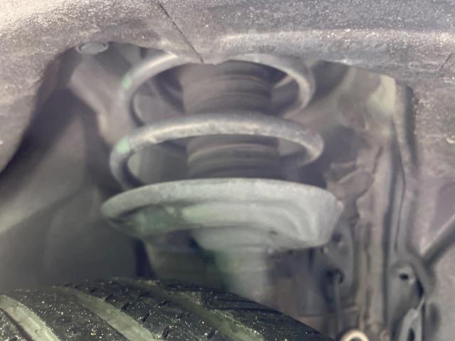 ＲＡＶ４ Ｇ　４ＷＤ　ＳＤナビ　衝突被害軽減装置　禁煙車　パワーバックドア　合皮シート　シートヒーター　ドラレコ　コーナーセンサー　ステアリングヒーター　ブラインドスポットモニター　ＬＥＤヘッド　ＥＴＣ（23枚目）