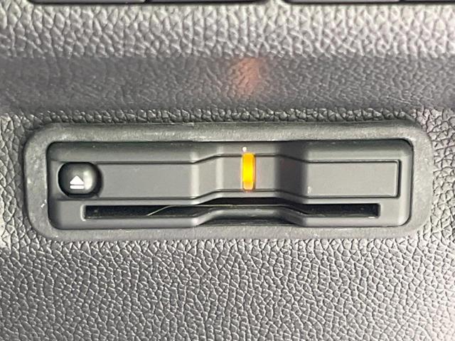 フリード+ハイブリッド ハイブリッドGブラックスタイル 両側電動スライド 純正8型ナビ バックカメラ 衝突被害軽減装置 レーダークルーズ 禁煙車 ドラレコ シートヒーター レーンアシスト LEDヘッド ETC 純正15インチアルミホイール オートライト(9枚目)