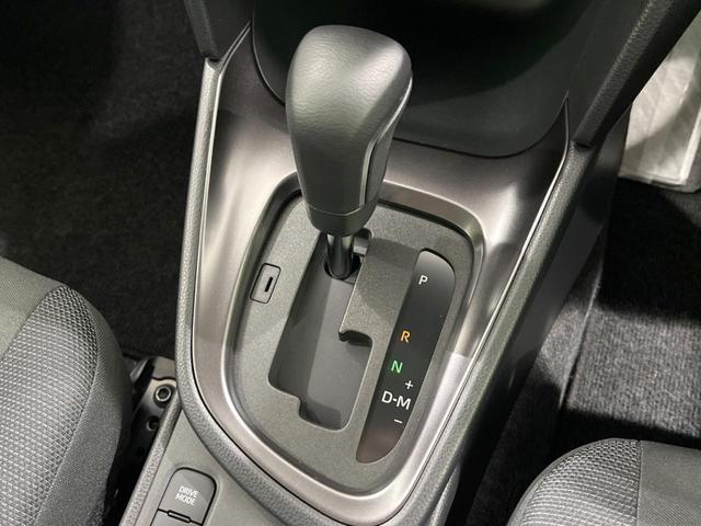 ヤリスクロス G 純正8型ディスプレイオーディオ バックカメラ 衝突軽減装置 レーダークルーズ コーナーセンサー オートハイビーム 純正16インチアルミ 車線逸脱警報 ETC2.0 ドラレコ 禁煙車 Bluetooth(40枚目)