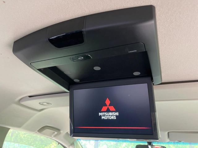 デリカD:5 D パワーパッケージ 禁煙車 4WD 両側電動ドア 9型ナビ 後席モニター シートヒーター バックカメラ オートライト&HIDヘッド オートエアコン ドラレコ スマートキー 電動格納ミラー(5枚目)