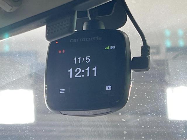 デリカD:5 D パワーパッケージ 禁煙車 4WD 両側電動ドア 9型ナビ 後席モニター シートヒーター バックカメラ オートライト&HIDヘッド オートエアコン ドラレコ スマートキー 電動格納ミラー(8枚目)