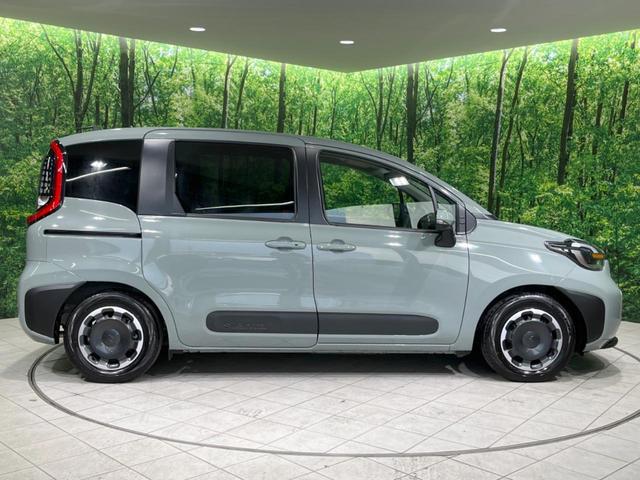 シエンタ ハイブリッドZ 禁煙車 10.5型ディスプレイオーディオ 両側電動ドア 全周囲カメラ 衝突軽減装置 ブラインドスポットモニター レーダークルーズ コーナーセンサー LEDヘッド オートハイビーム ETC ドラレコ(46枚目)