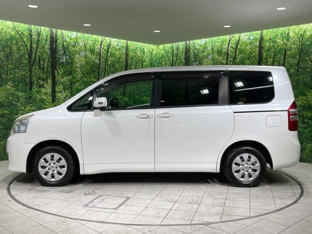ノア X スペシャルエディション 禁煙車 純正ナビ 両側電動スライドドア バックカメラ ETC ドラレコ HIDヘッドランプ オートライト スマートキー 地デジ オートエアコン 電動格納ミラー CD再生 ドアバイザー(26枚目)