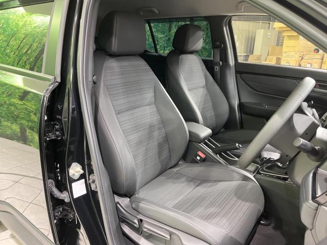WR-V Z ブラックスタイル 禁煙車 衝突軽減装置 純正9型ナビ レーダークルーズ バックカメラ ハーフレザーシート コーナーセンサー LEDヘッド オートハイビーム 純正17インチアルミ 車線逸脱警報 ビルトインETC ドラレコ(8枚目)