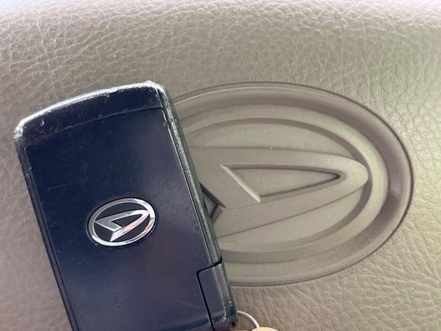 タント X 禁煙車 電動スライドドア オーディオ スマートキー 電動格納ミラー(32枚目)