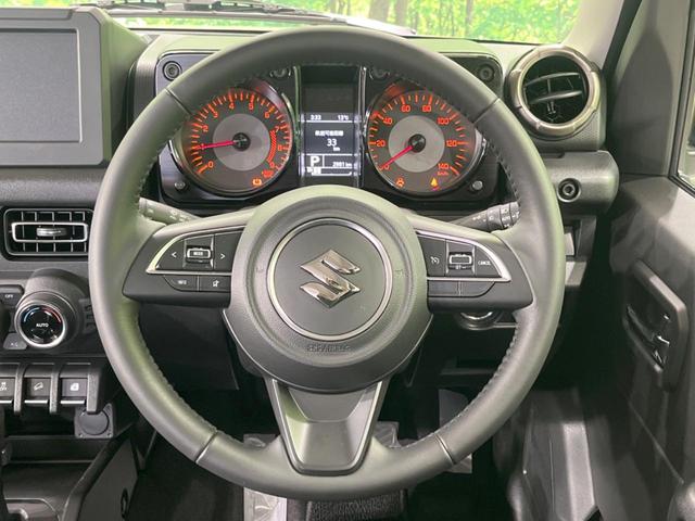 ジムニー ＸＣ　禁煙車　４ＷＤ　ターボ　衝突軽減装置　コーナーセンサー　クルコン　オートハイビーム＆ＬＥＤヘッド　車線逸脱警報　オートエアコン　純正１６インチアルミ　スマートキー　アイドリングストップ（11枚目）