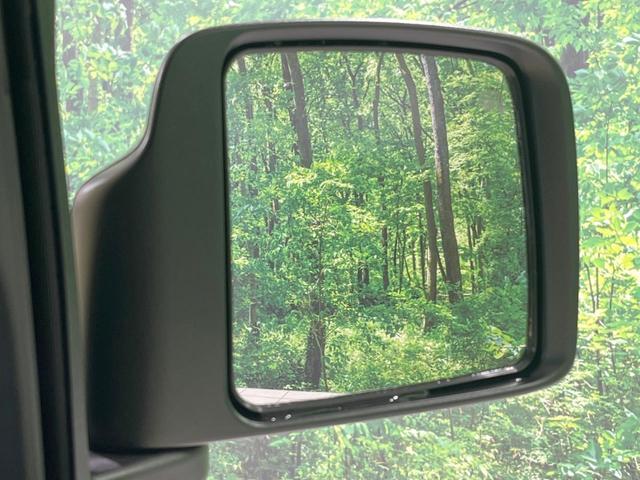 ジムニー ＸＣ　禁煙車　４ＷＤ　ターボ　衝突軽減装置　コーナーセンサー　クルコン　オートハイビーム＆ＬＥＤヘッド　車線逸脱警報　オートエアコン　純正１６インチアルミ　スマートキー　アイドリングストップ（30枚目）