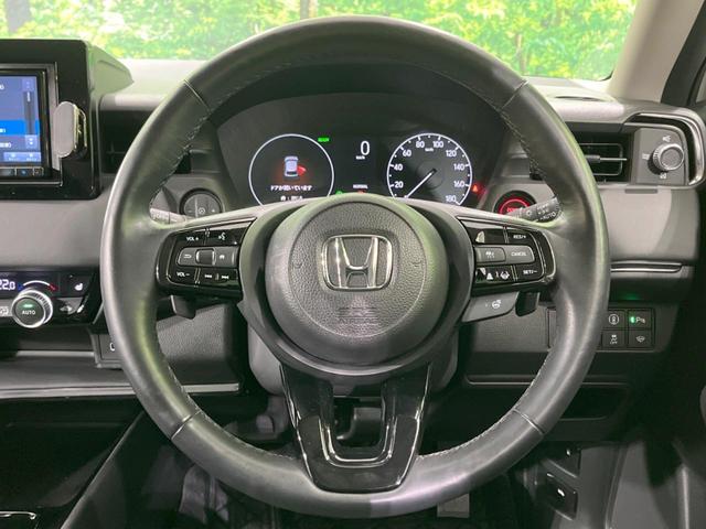 ヴェゼル ｅ：ＨＥＶ　Ｚ　禁煙車　ＳＤナビ　衝突軽減　レーダークルーズ　パワーバックドア　バックカメラ　Ｂｌｕｅｔｏｏｔｈ　ＥＴＣ２．０　ＬＥＤヘッドランプ＆フォグ　オートハイビーム　前席シートヒーター　ステアリングヒーター（11枚目）