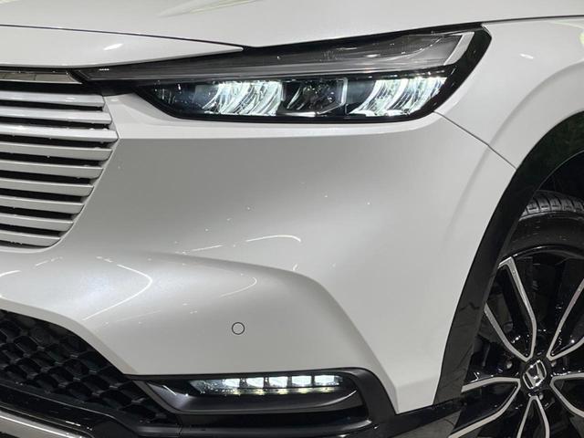 ヴェゼル ｅ：ＨＥＶ　Ｚ　禁煙車　ＳＤナビ　衝突軽減　レーダークルーズ　パワーバックドア　バックカメラ　Ｂｌｕｅｔｏｏｔｈ　ＥＴＣ２．０　ＬＥＤヘッドランプ＆フォグ　オートハイビーム　前席シートヒーター　ステアリングヒーター（12枚目）